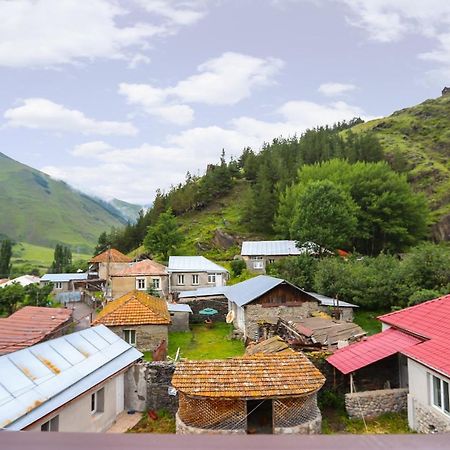 Sno Inn Kazbegi Exteriér fotografie