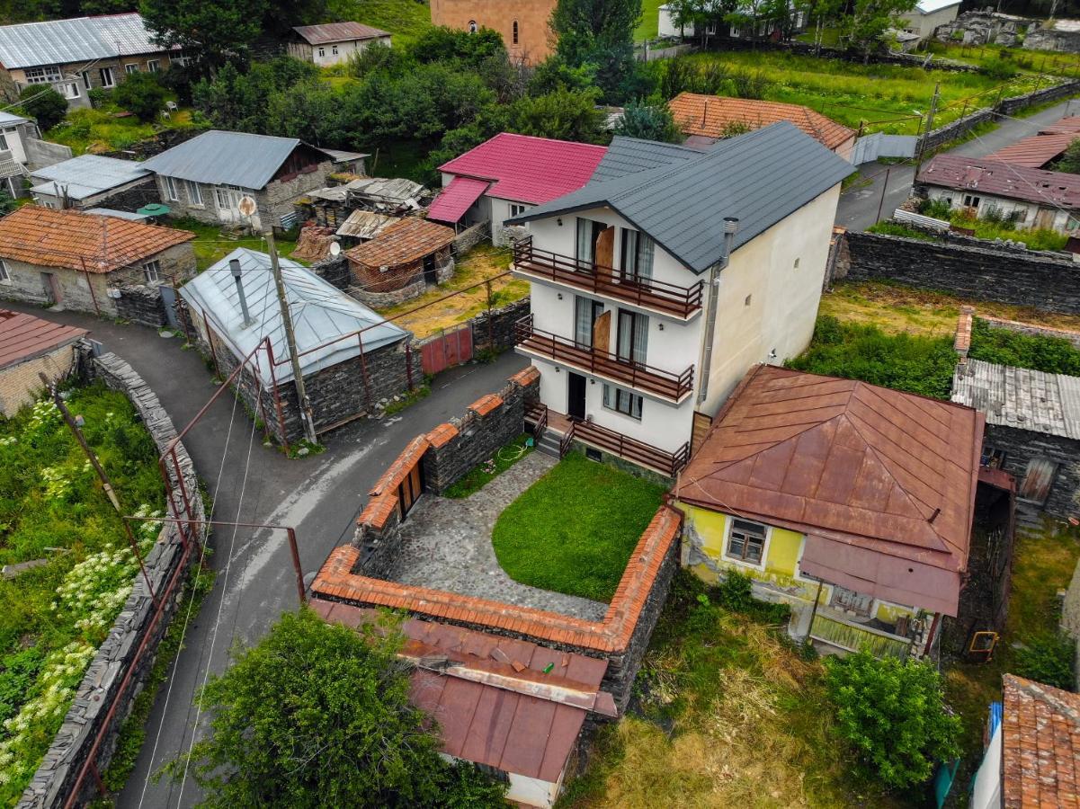 Sno Inn Kazbegi Exteriér fotografie