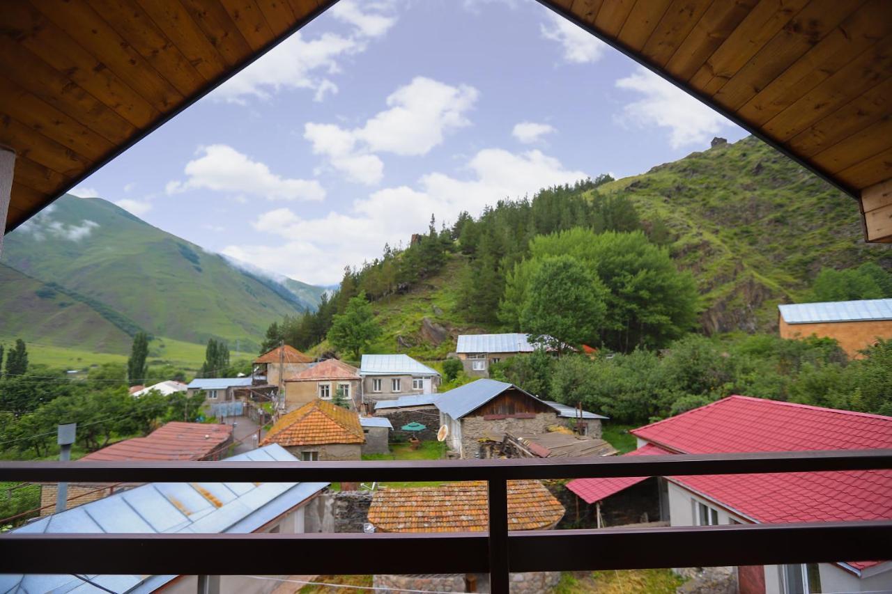 Sno Inn Kazbegi Exteriér fotografie